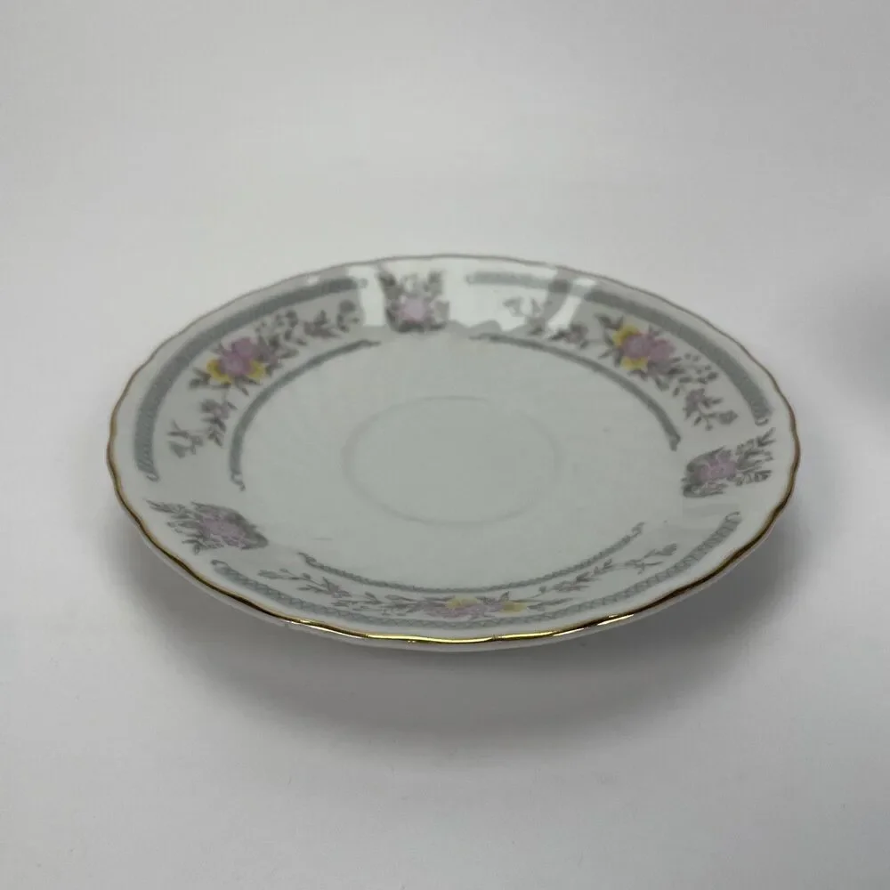 Unbranded vintage tea